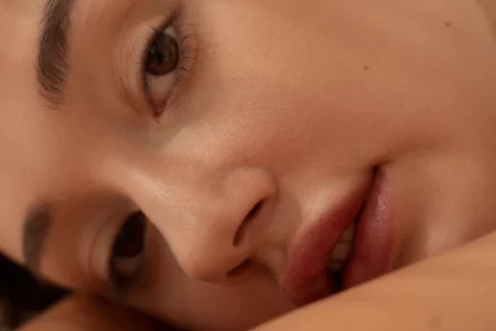 Soins du visage pour une peau radieuse